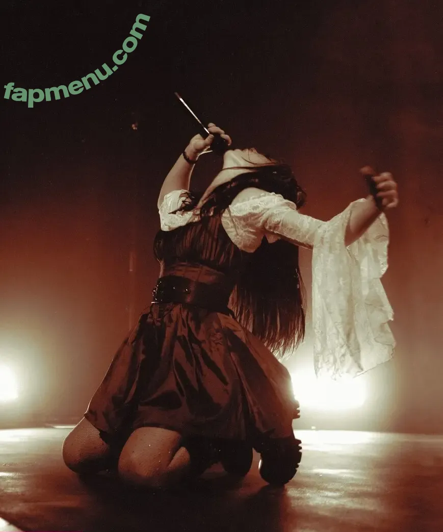 Chrissy Costanza nude photo #0595 (chrissycostanza)