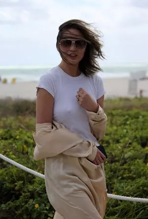 Chrissy Teigen / chrissyteigen nude photo #0053