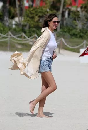 Chrissy Teigen / chrissyteigen nude photo #0085