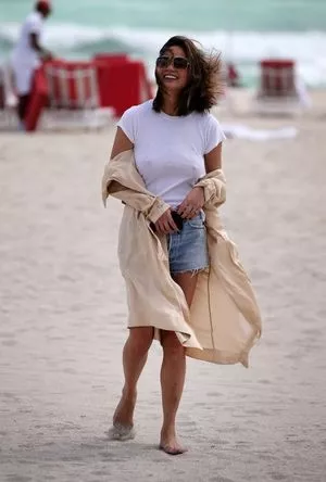 Chrissy Teigen / chrissyteigen nude photo #0095