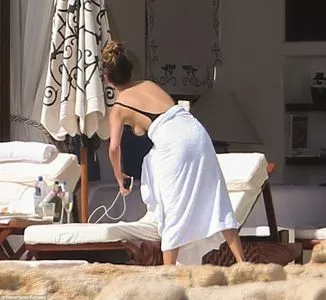 Chrissy Teigen / chrissyteigen nude photo #0143