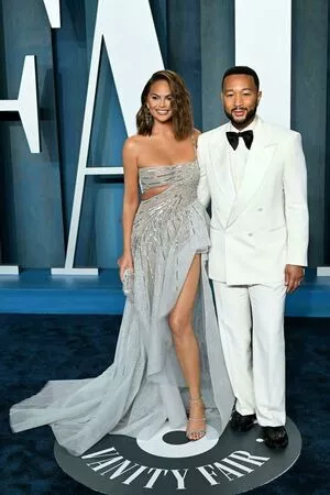 Chrissy Teigen / chrissyteigen nude photo #0348