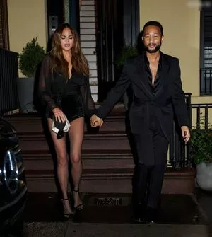 Chrissy Teigen / ChrissyTeigen nude photo #0629