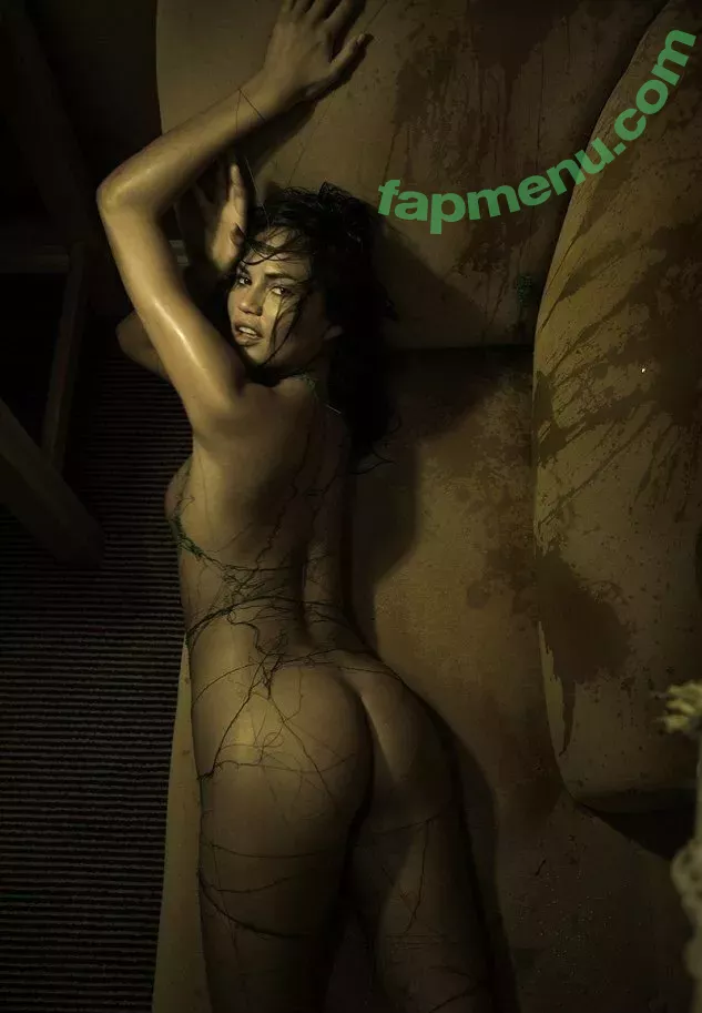 Chrissy Teigen nude photo #0028 (chrissyteigen)