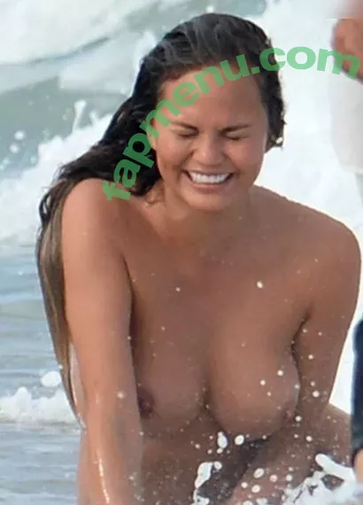 Chrissy Teigen nude photo #0536 (ChrissyTeigen)
