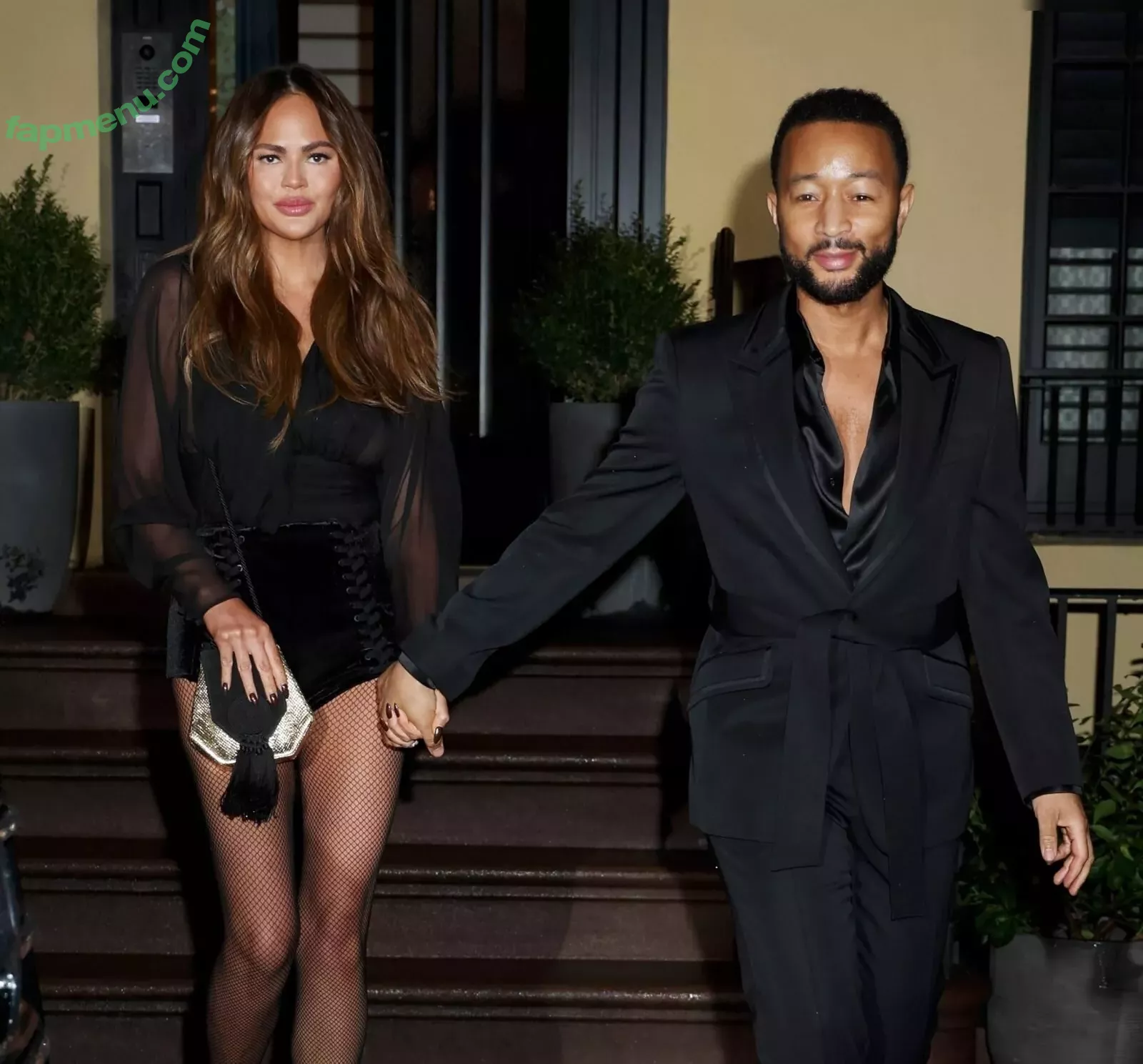 Chrissy Teigen nude photo #0624 (ChrissyTeigen)