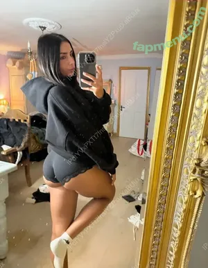 Christabellaeee / itsjadeeeee nude photo #0131