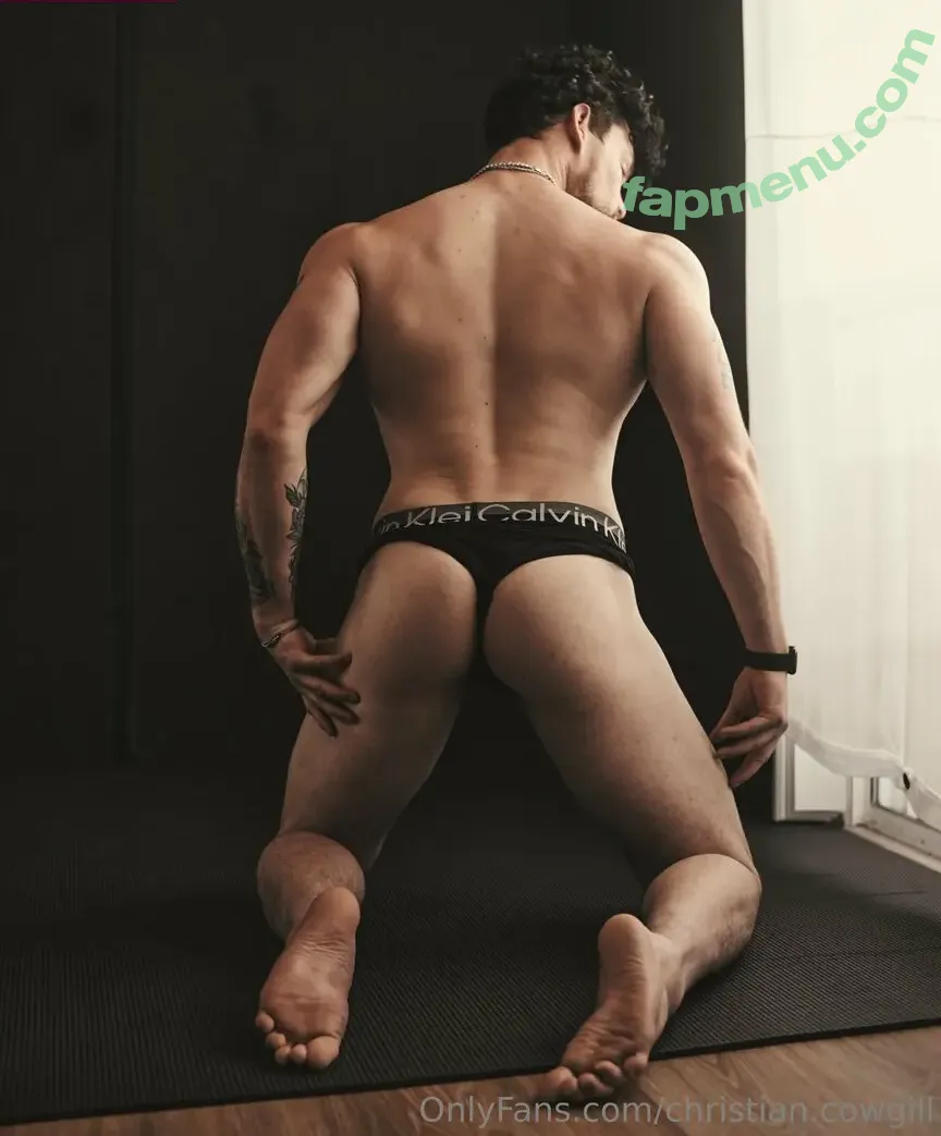 christian.cowgill nude photo #0003 (christian.cowgill)