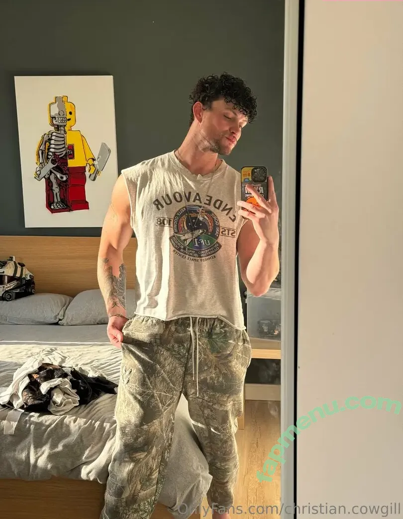 christian.cowgill nude photo #0028 (christian.cowgill)