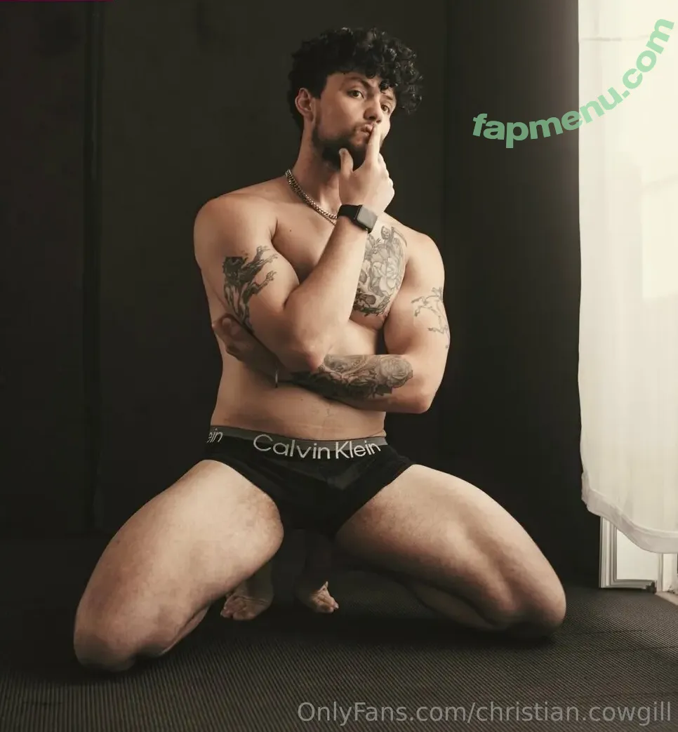 christian.cowgill nude photo #0031 (christian.cowgill)