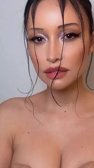 Christian Serratos / christianserratos nude photo #0058