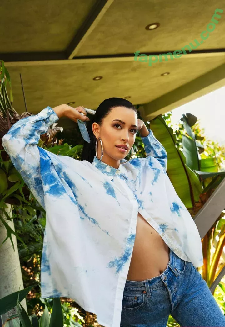 Christian Serratos nude photo #0096 (christianserratos)