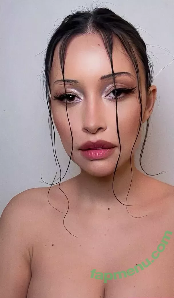 Christian Serratos nude photo #0117 (christianserratos)