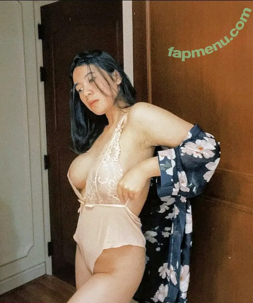 Christie Dewi nude photo #0040 (christie_2059)