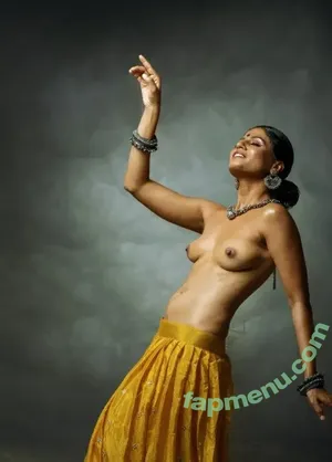 Christien Desouza / Beingstrongly_lean nude photo #0005
