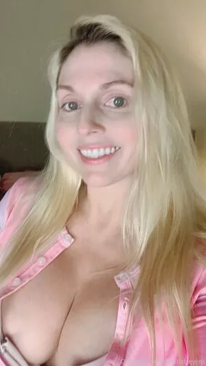 christiestevens / iluvchristie nude photo #0121