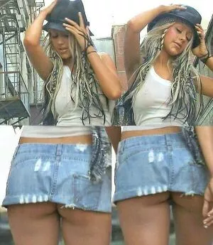 Christina Aguilera / XTINA nude photo #1314
