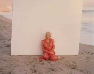 Christina Aguilera / XTINA nude photo #1325