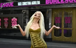 Christina Aguilera / XTINA nude photo #2851
