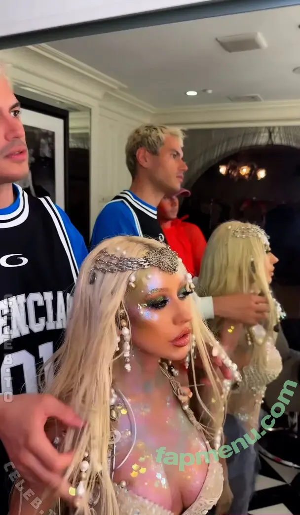 Christina Aguilera nude photo #2999 (XTINA / christinaaguilera)