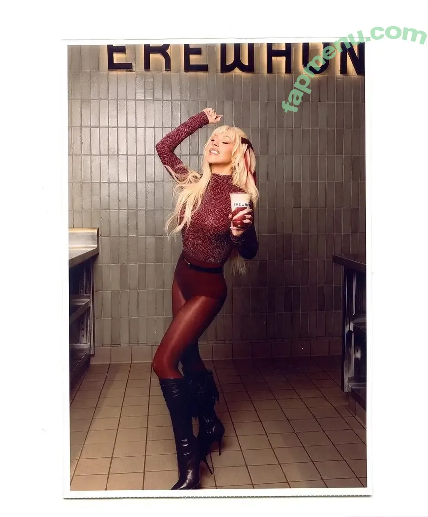 Christina Aguilera nude photo #3022 (XTINA / christinaaguilera)