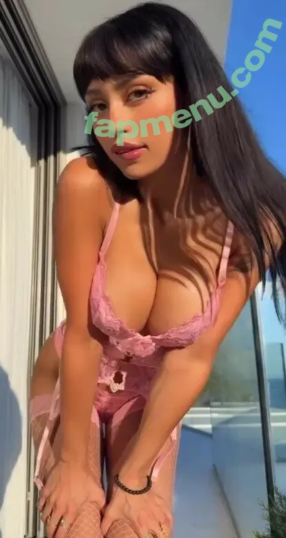Christina Bertevello nude photo #0492 (christina.bertevello)