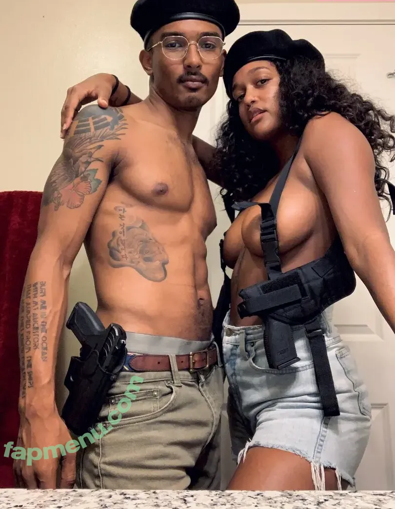 Christina Brown nude photo #0016 (Ebony & Clyde / christyib / keatingssixth / missxtinab)