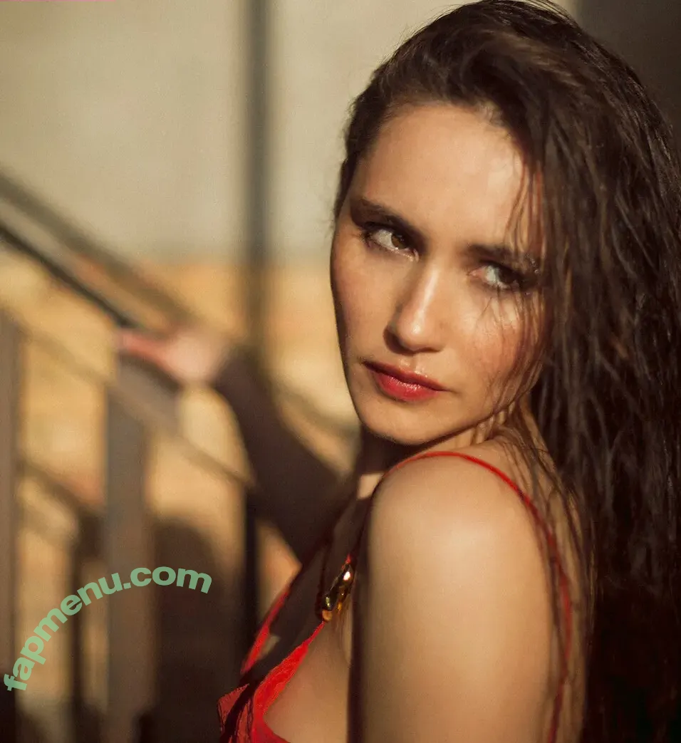 Christina Chong nude photo #0063 (christinachongx)