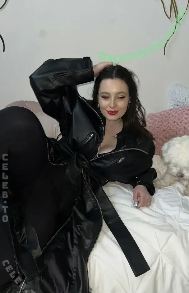 Christina Green nude photo #0382 (christina.and.the.dane / christinegreenfree / mrs.christinagreen)