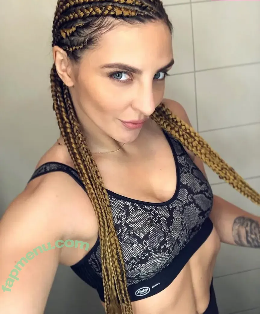Christina Hammer nude photo #0147 (German Boxer / ladyhammer_official)