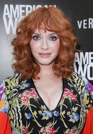 Christina Hendricks / actuallychristinahendricks nude photo #1370