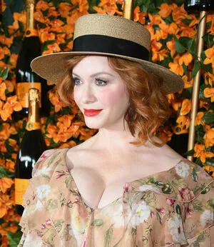 Christina Hendricks / actuallychristinahendricks nude photo #1549