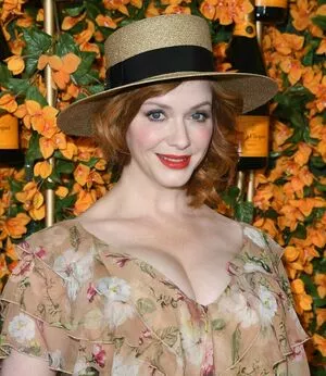 Christina Hendricks / actuallychristinahendricks nude photo #1554