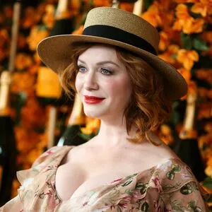 Christina Hendricks / actuallychristinahendricks nude photo #1589