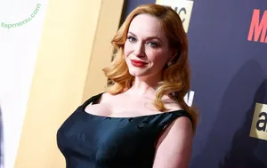Christina Hendricks / actuallychristinahendricks nude photo #1944
