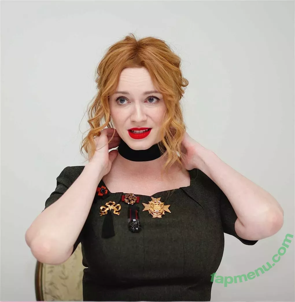 Christina Hendricks nude photo #1424 (actuallychristinahendricks)