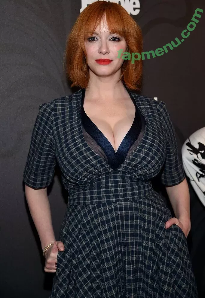 Christina Hendricks nude photo #1523 (actuallychristinahendricks)