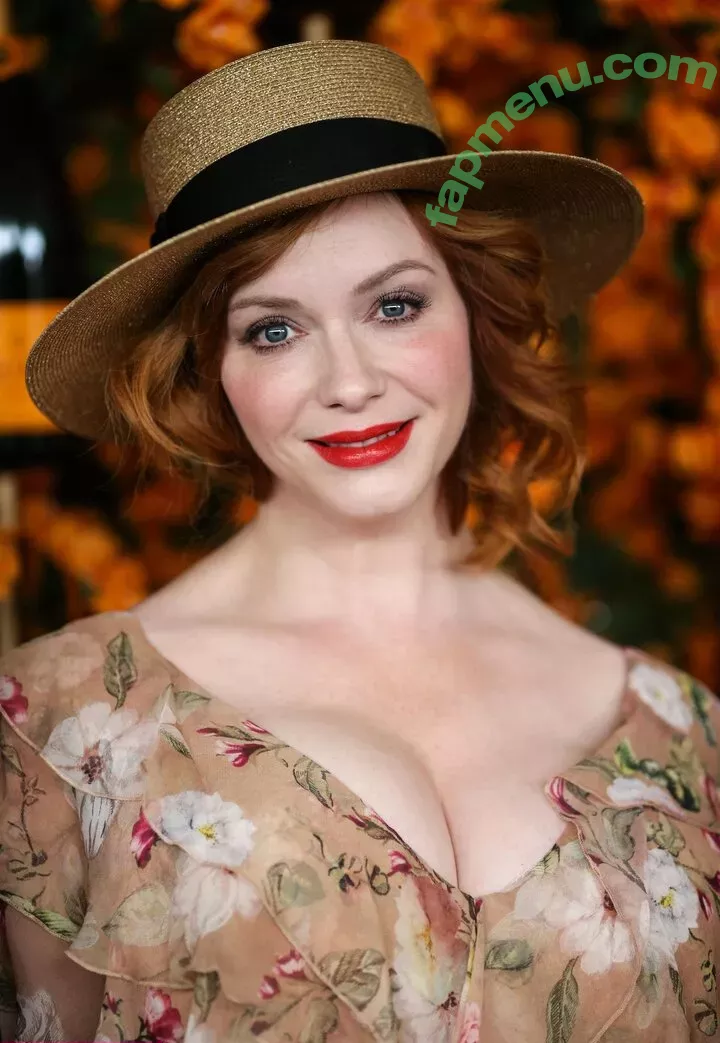 Christina Hendricks nude photo #1577 (actuallychristinahendricks)