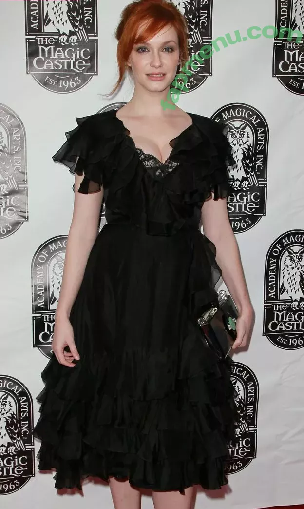 Christina Hendricks nude photo #1707 (actuallychristinahendricks)