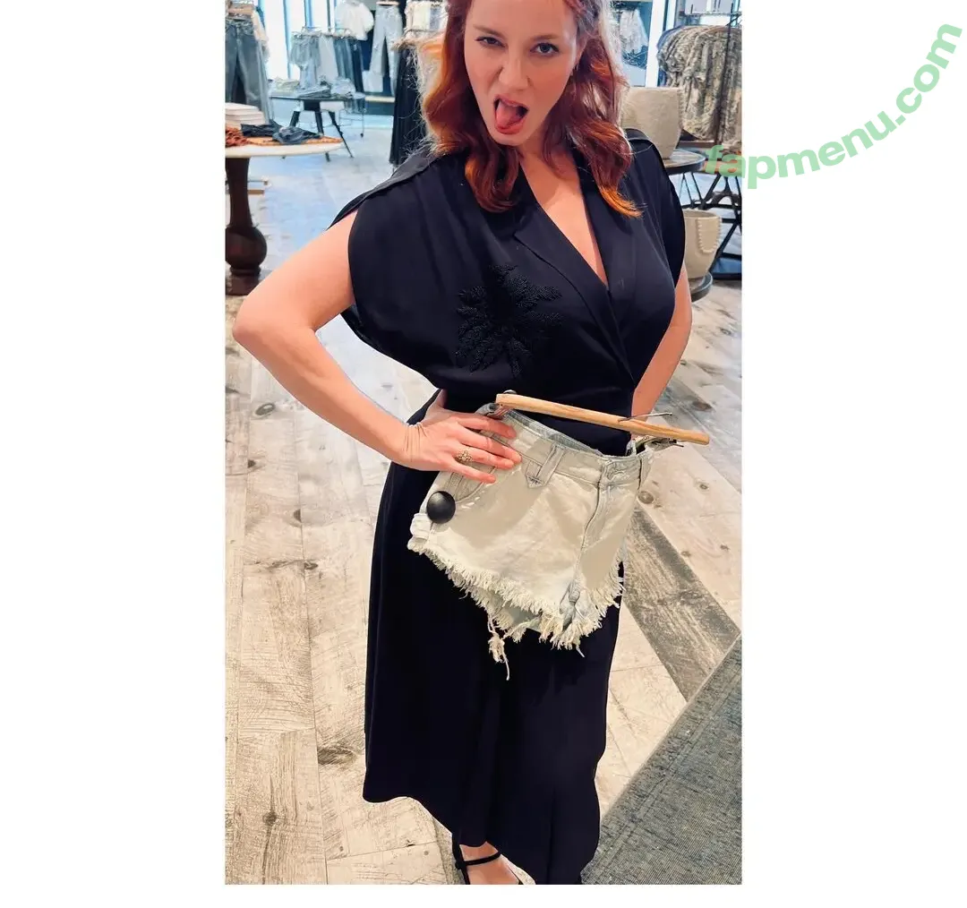 Christina Hendricks nude photo #1902 (actuallychristinahendricks)