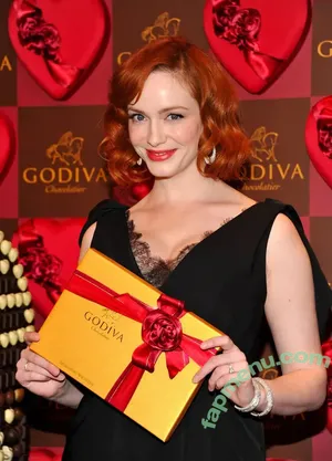 Christina Hendricks / actuallychristinahendricks nude photo #2056