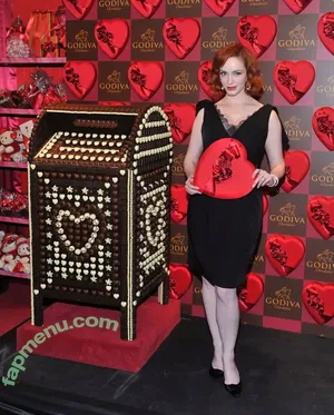 Christina Hendricks / actuallychristinahendricks nude photo #2059