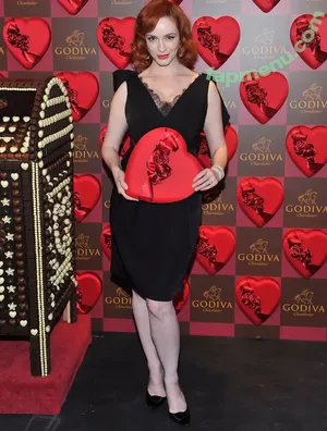 Christina Hendricks / actuallychristinahendricks nude photo #2060
