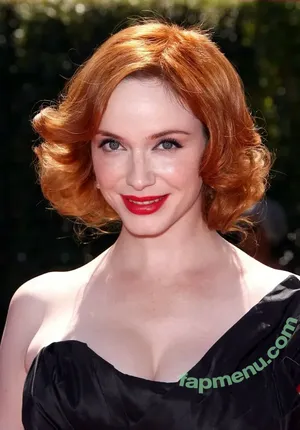 Christina Hendricks / actuallychristinahendricks nude photo #2121