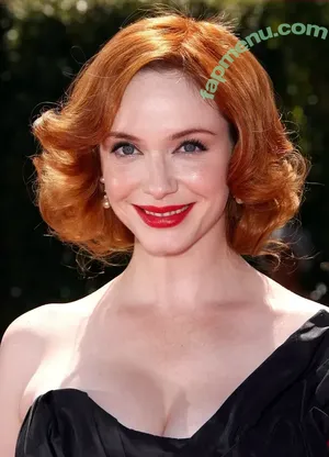 Christina Hendricks / actuallychristinahendricks nude photo #2122