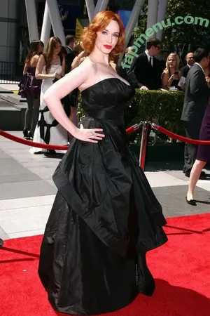 Christina Hendricks / actuallychristinahendricks nude photo #2123