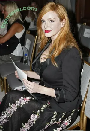 Christina Hendricks / actuallychristinahendricks nude photo #2142