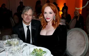 Christina Hendricks / actuallychristinahendricks nude photo #2203