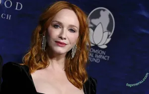 Christina Hendricks / actuallychristinahendricks nude photo #2223