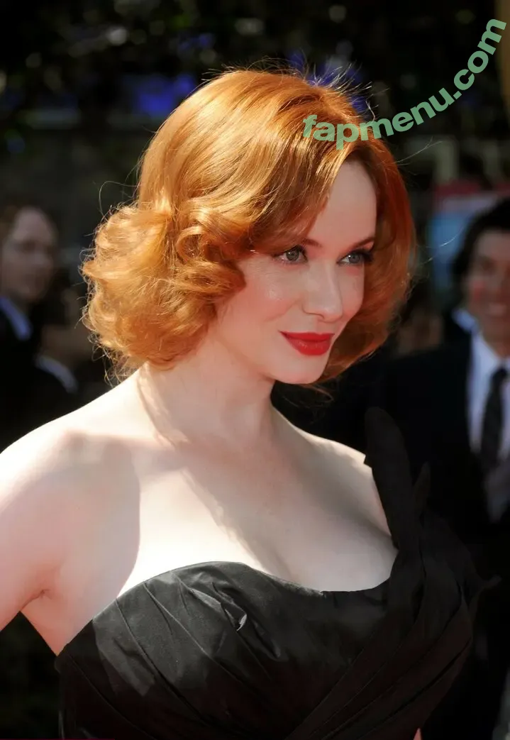 Christina Hendricks nude photo #2117 (actuallychristinahendricks)